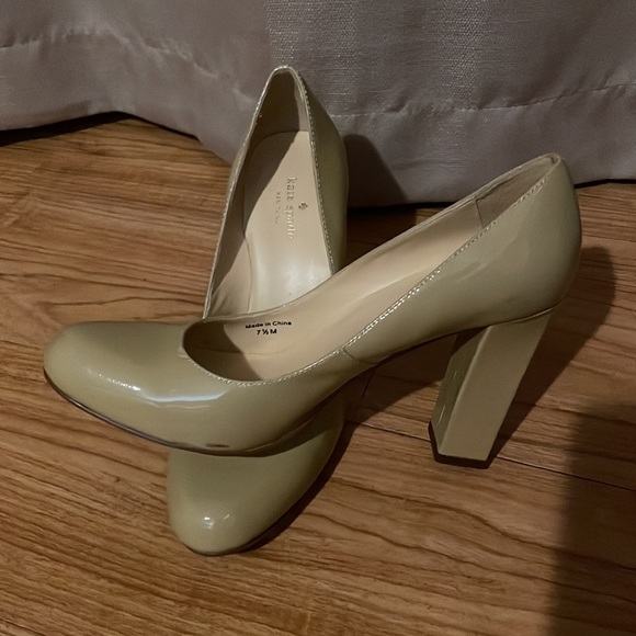 Kate Spade Heels - Picture 5 of 6